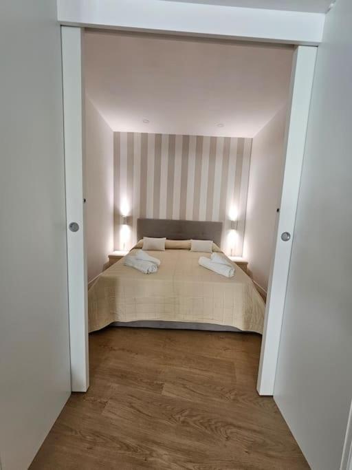 Covent Garden Apartment Кальярі Екстер'єр фото